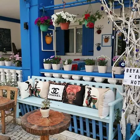 Beyaz Ev Casa de hóspedes 3*