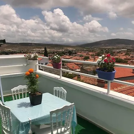 Beyaz Ev 알라카티