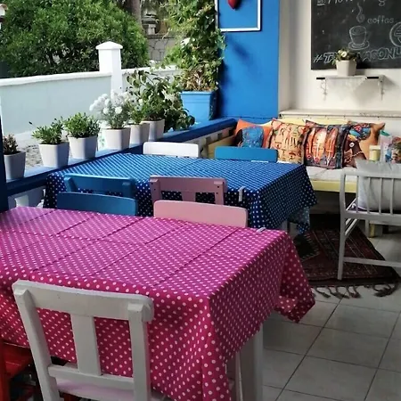 Pensiune Beyaz Ev Alacati