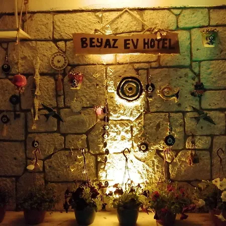 Beyaz Ev 3* Alacati