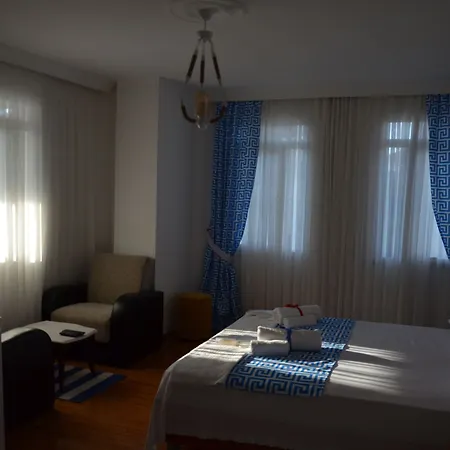 Beyaz Ev Αλακάτι