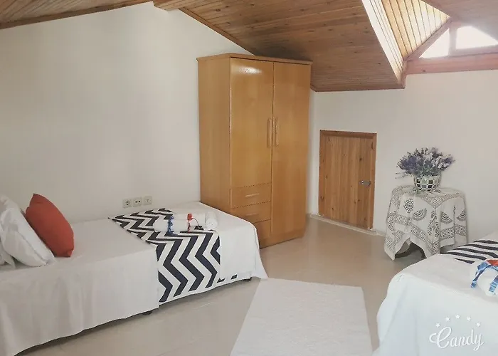 Beyaz Ev Pensión 3*