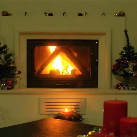 Beyaz Ev 3* Alaçatı