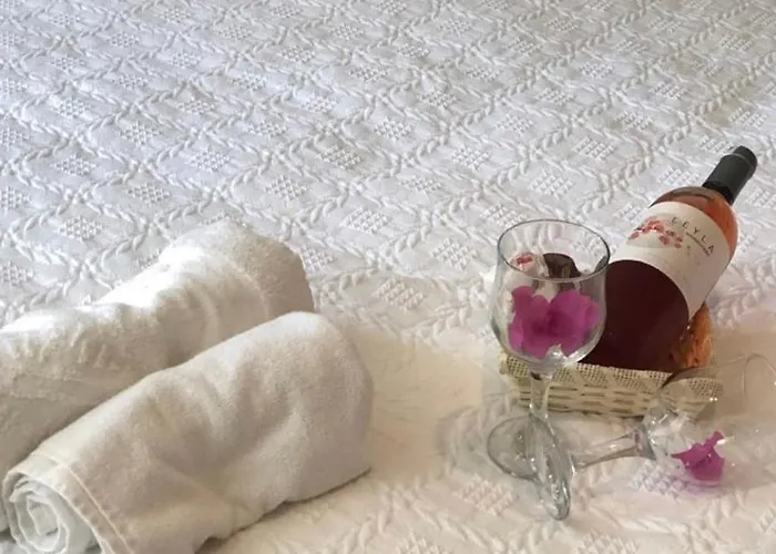 Beyaz Ev Konukevi Alaçatı